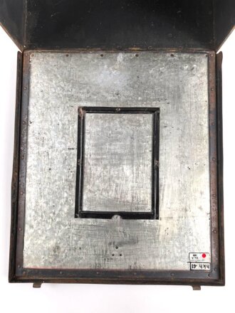Transportkasten "Fu 5 ( Vorrat)" Originallack, ungereinigtes Stück mit zugehörigem Gehäusedeckel, gehört ins KFZ61.