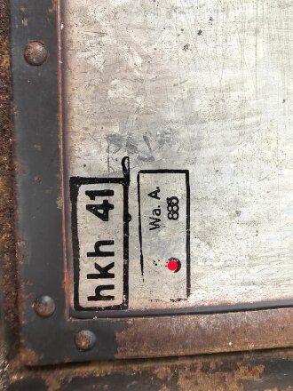 Transportkasten "Fu 5 ( Vorrat)" Originallack, ungereinigtes Stück mit zugehörigem Gehäusedeckel, gehört ins KFZ61.