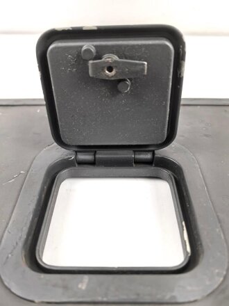 Gehäusedeckel zum Zubehörtornister für...