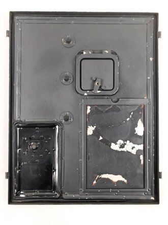 Gehäusedeckel zum Zubehörtornister für Tornisterfunkgerät b1 der Wehrmacht. Ungereinigtes Stück ,Originallack ?