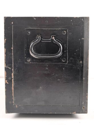 Gehäuse Wehrmacht, Maße 23,5 x 33 x 20cm