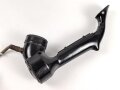 Handapparat Hap2, Hörer für Funkgeräte in vorderster Linie, kann benutzt werden ohne den Stahlhelm abzusetzen. Ungereinigtes Stück, ein Stecker fehlt, Funktion nicht geprüft