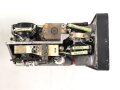 Kleinfunksprecher d " Dorette" . Gerät Nummer 1531 von 1944. Tiefdunkelblauer Originallack, wenig oder nicht benutztes Gerät. Variante ohne die Halterung für den Batteriekasten, so von einem Urgestein des Funksammelns als