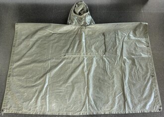 Österreich Bundesheer, Poncho in gutem Zustand, weich, datiert 1964