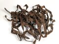 Konvolut Riemen aus Web Ersatzmaterial mit teils Deutschen, teils Italienischen ? Metallbeschlägen. Der Ring hnat einen Durchmesser von 4,3mm, der lange Riemen hat eine Länge von 56cm.