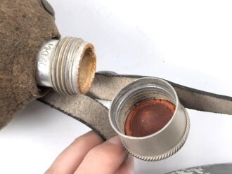 Feldflasche Wehrmacht, Hersteller MN40