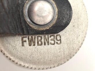 Feldflasche Wehrmacht, Hersteller FWBN39, Leder angetrocknet