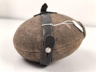 Feldflasche Wehrmacht, Hersteller FWBN39, Leder angetrocknet