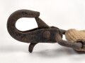 Metallhaken an Webriemen für Tragerahmen der Wehrmacht