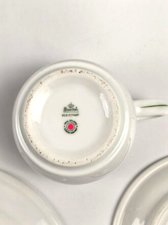 Deutsche Arbeitsfront, Kantinenporzellan Kaffeeservice 3-teilig, Durchmesser des Tellers etwa 20cm, Hersteller Rosenthal. Gebraucht