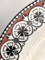 Flacher Teller, Durchmesser 26cm, Monogramm M & R im Logo, Anscheinend Majolika, wahrscheinlich um 1900