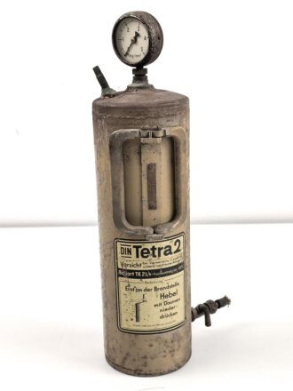 "Tetra 2" Feuerlöscher aus der Zeit des...