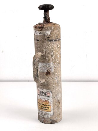 "Tetra 2" Feuerlöscher aus der Zeit des...