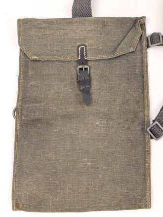 Paar Tragetaschen für Gewehrgranaten der Wehrmacht....
