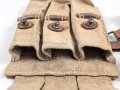 Paar Magazintaschen zur Maschinenpistole MP38 und 40 der Wehrmacht. Hersteller dkk44. Seltenes Paar, wenn es sandfarbene MP Taschen im Angebot gibt, dann fast ausschliesslich vom Hersteller clg