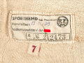 Sporthemd für Angehörige der Hitlerjugend. Guter Zustand, leicht stockfleckig,  mit RZM Etikett