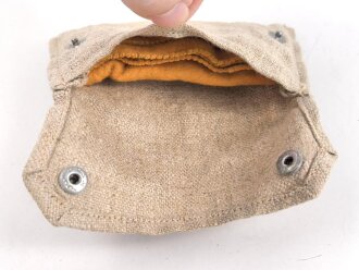 Reinigungstuch für optisches Gerät der Wehrmacht, in Leinentasche