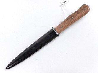 Kampfmesser / Stiefelmesser Wehrmacht. Hersteller...