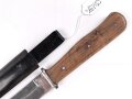 Kampfmesser / Stiefelmesser Wehrmacht. Hersteller Eickhorn Solingen. Ungetragen, die Klinge warum auch immer leicht angeschliffen