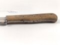 Kampfmesser / Stiefelmesser Wehrmacht. Hersteller Eickhorn Solingen. Ungetragen, die Klinge warum auch immer leicht angeschliffen