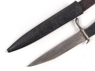 1.Weltkrieg Grabendolch. Klinge stark beschliffen, Leder neuzeitlich ergänzt