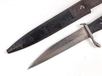 1.Weltkrieg Grabendolch. Klinge stark beschliffen, Leder neuzeitlich ergänzt
