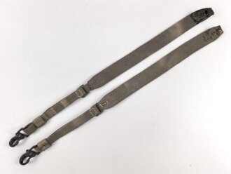 Paar Trageriemen zum hölzernen Transportbehälter für das Scherenfernrohr der Wehrmacht