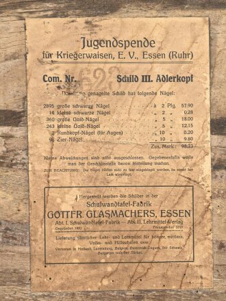 1.Weltkrieg, Nagelbrett Adlerkopf eine Schlange festhaltend sowie 1914/ 17.  Guter Zustand, Durchmesser knapp 72cm