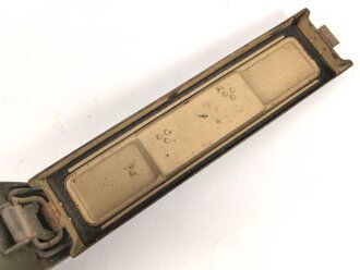 Kasten "Werkzeug" Wehrmacht, für den kleinen Waffenmeister Werkzeugsatz. Originallack, ungereinigtes Stück