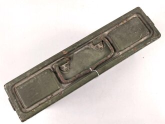 Kasten "Werkzeug" Wehrmacht, für den kleinen Waffenmeister Werkzeugsatz. Originallack, ungereinigtes Stück