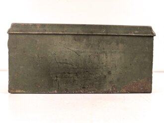 Kasten "Werkzeug" Wehrmacht, für den kleinen Waffenmeister Werkzeugsatz. Originallack, ungereinigtes Stück