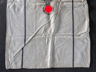 Grosser Sack für Heeresverpflegung der Wehrmacht. gebraucht, ungereinigt, datiert 1942