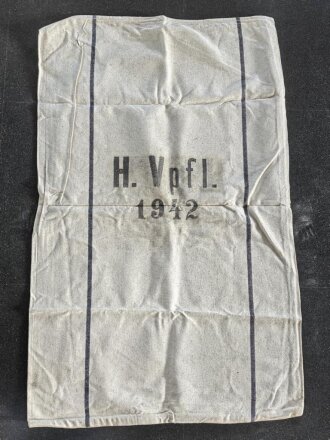 Grosser Sack für Heeresverpflegung der Wehrmacht. gebraucht, ungereinigt, datiert 1942