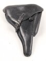 Koffertasche zur Pistole P08 der Wehrmacht, datiert 1941. Von der norwegischen Armee nach Ende des 2.Weltkrieges übernommen. Die Koppelschlaufen wurden entfernt und eine Vorrichtung zum tragen am amerikanischen Lochkoppel angenietet.