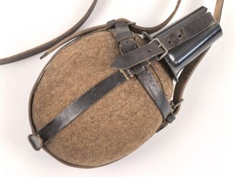 Labeflasche für Sanitätspersonal der Wehrmacht. gebraucht