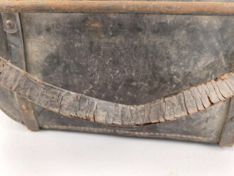 Motorrad Packtasche Wehrmacht. Ausführung in Leder, ungereinigtes Stück