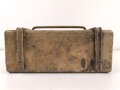 Motorrad Packtasche Wehrmacht. Ausführung in Blech. Originallack, ungereinigtes Stück