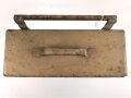 Motorrad Packtasche Wehrmacht. Ausführung in Blech. Originallack, ungereinigtes Stück