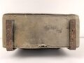 Motorrad Packtasche Wehrmacht. Ausführung in Ersatzmaterial. Originallack, ungereinigtes Stück