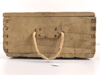 Patronenkasten B Wehrmacht. Packzettel  für 1500 Patronen 8 x 57 von 1944. Von einem amerikanischen Soldaten als Versandkasten benutzt.