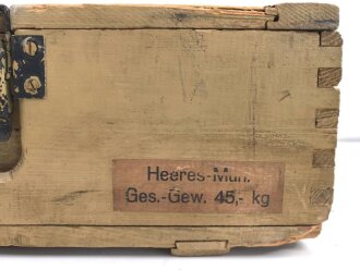 Patronenkasten B Wehrmacht. Packzettel  für 1500 Patronen 8 x 57 von 1944. Von einem amerikanischen Soldaten als Versandkasten benutzt.