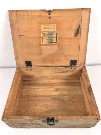 Patronenkasten B Wehrmacht. Packzettel  für 1500 Patronen 8 x 57 von 1944. Von einem amerikanischen Soldaten als Versandkasten benutzt.