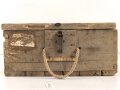 Transportkasten Wehrmacht mit taktischem Zeichen. Maße etwa 33 x 43 x 16cm, ungereinigt, Originallack