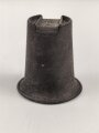 Becher für eine Feldflasche der Wehrmacht, Anscheinend Bodenfund, datiert 1944