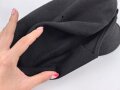 Schwarze Feldmütze ohne jegliche Stempelung. Alter und Herkunft unbekannt