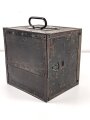 Transportkasten Wehrmacht. Originallack, Maße etwa 25 x 25 x 21cm