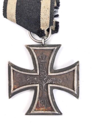 Eisernes Kreuz 2. Klasse 1914. Eisenkern rostig, gereinigt, an defektem Band