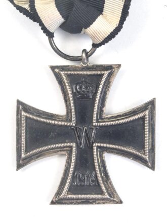 Eisernes Kreuz 2. Klasse 1914 am Band.  Hersteller KO im...