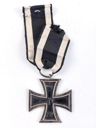 Eisernes Kreuz 2. Klasse 1914 am Band.  Hersteller KO im...