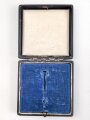 Etui für ein Eisernes Kreuz 1. Klasse 1914 . Drückerfeder defekt